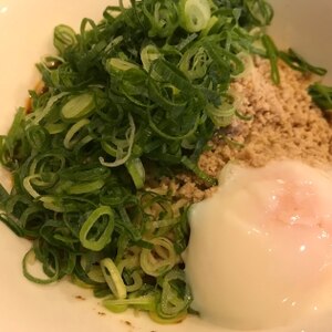 汁なし坦々麺